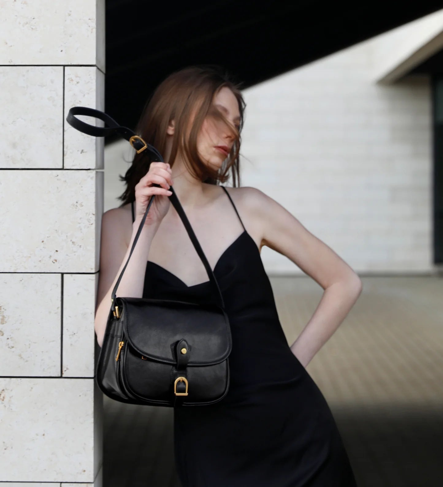 Inspirace pro Vás - Kožená crossbody kabelka - Women In Love