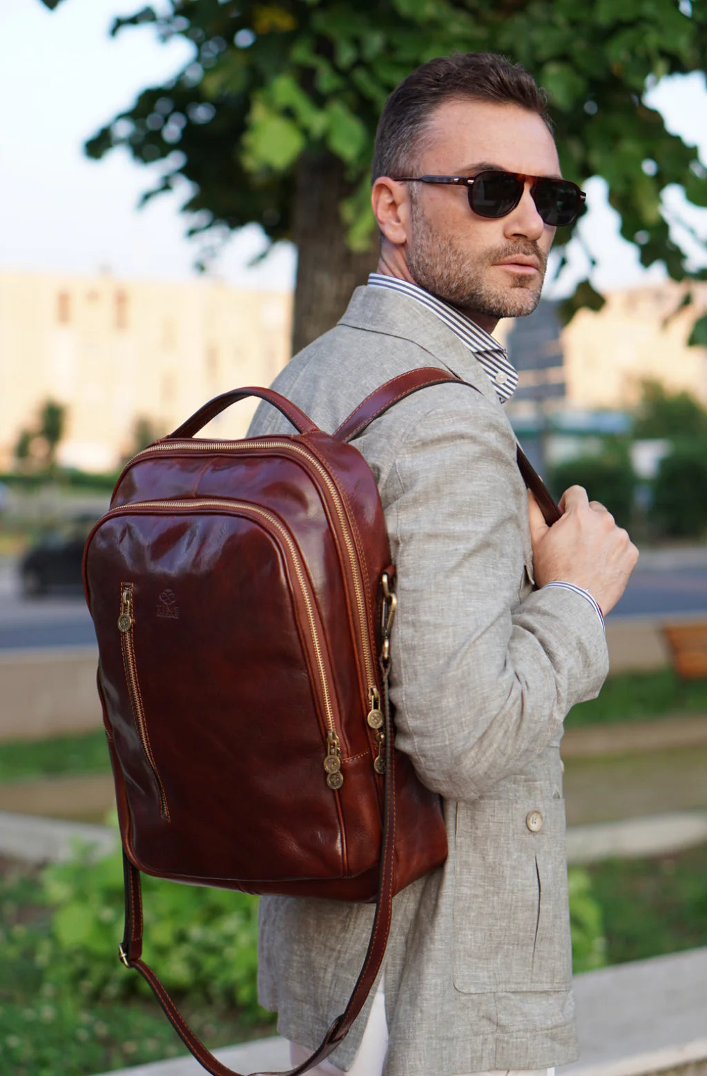 Inspirace pro Vás - Kožený business batoh - Overstory