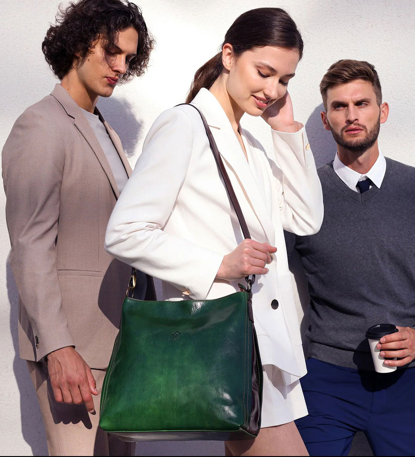 Kožený shopper přes rameno - Vanity Fair