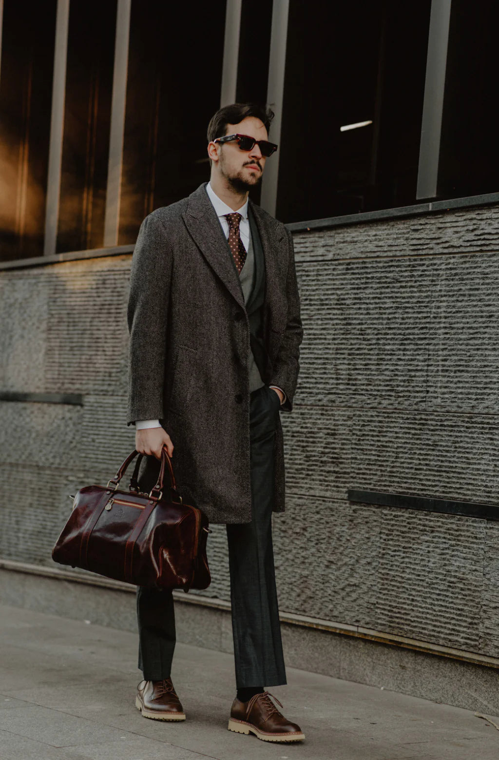Inspirace pro Vás - Malá kožená cestovní taška - The Ambassadors