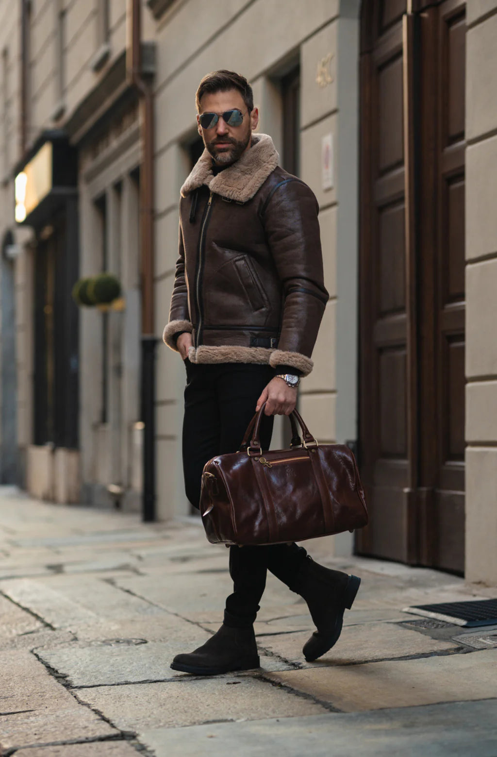 Inspirace pro Vás - Malá kožená cestovní taška - The Ambassadors