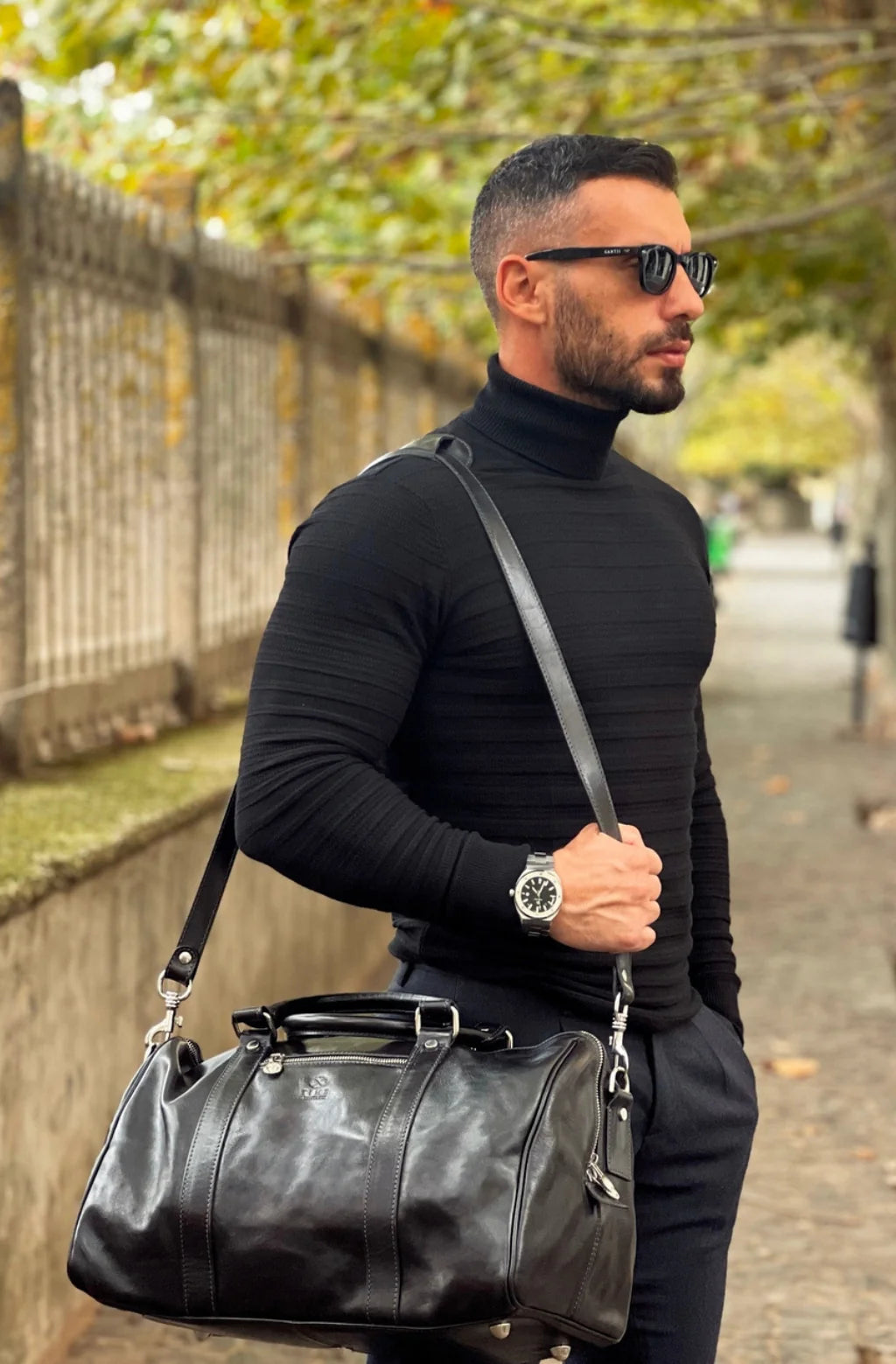 Inspirace pro Vás - Malá kožená cestovní taška - The Ambassadors