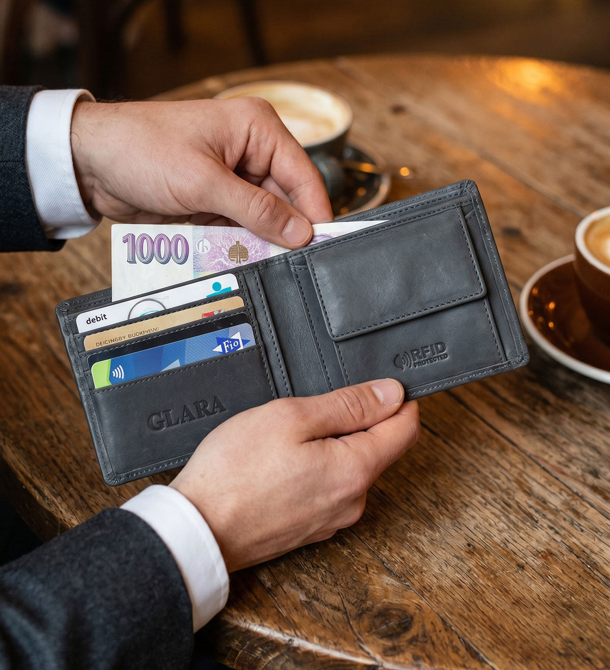 Klasická peněženka z pravé bůvolí kůže - Everyday Essentials