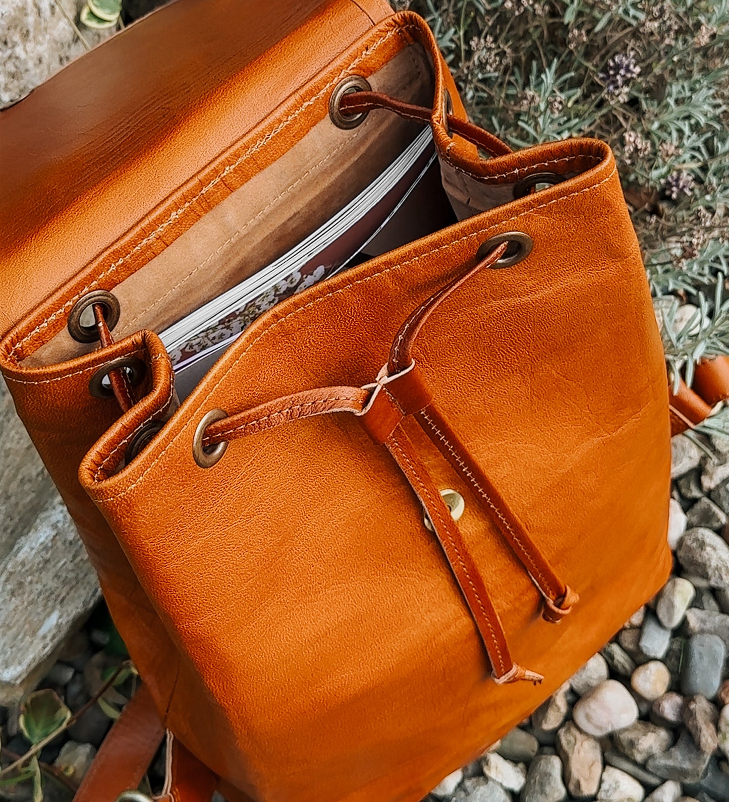 Městský kožený batůžek – Urban Explorer