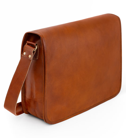 Kožená crossbody taška velká - Echoes of Silence