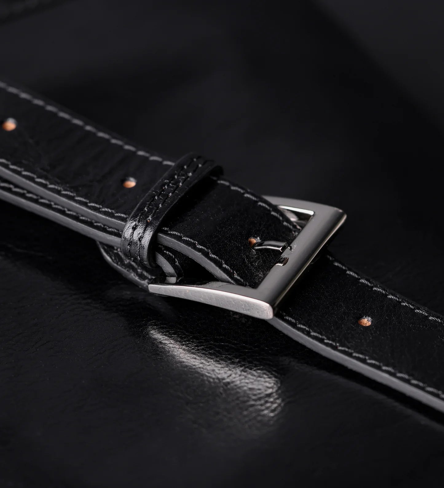 Kožená crossbody taška - The Stranger