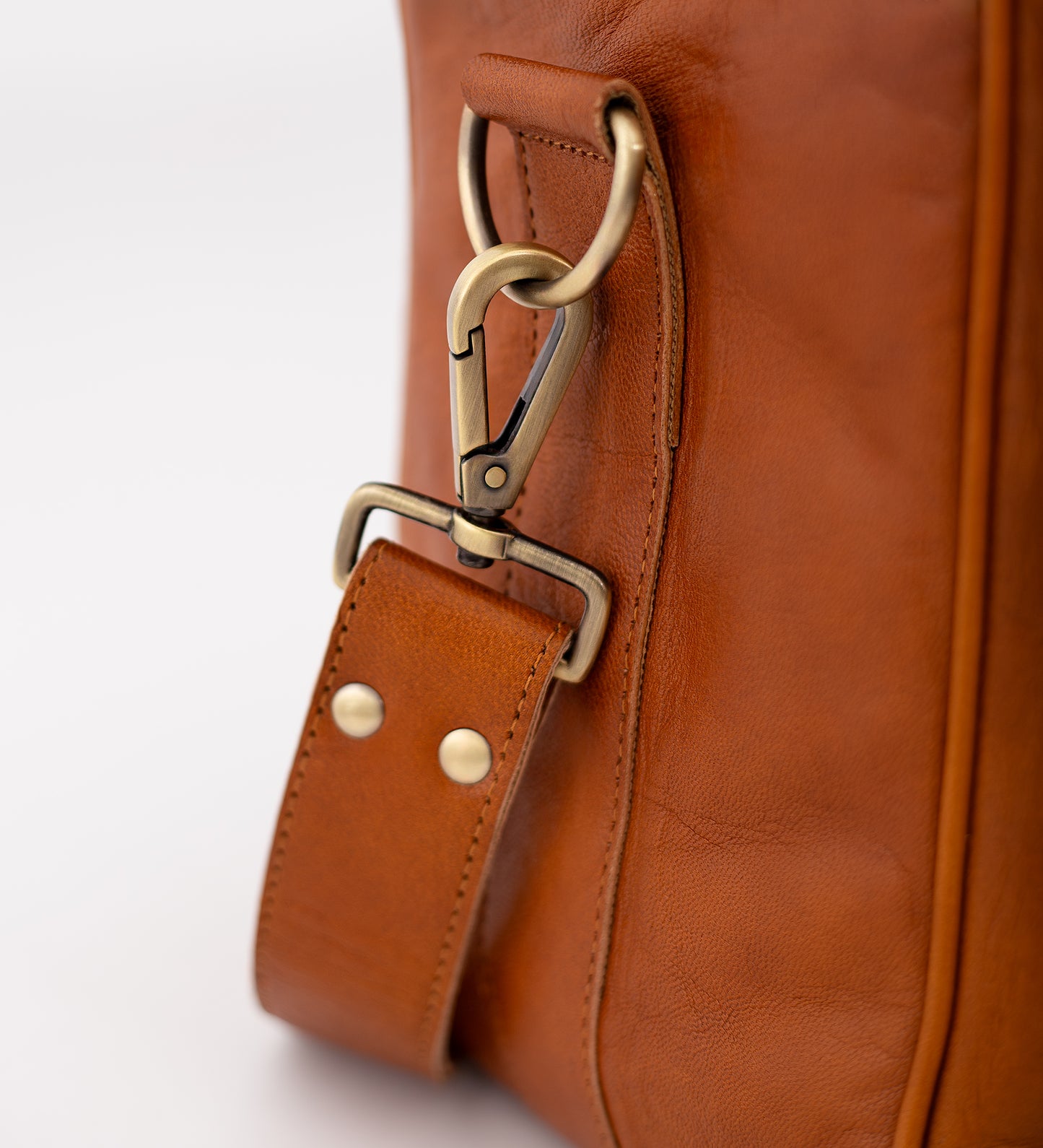 Kožená cestovní brašna 2v1 na notebook i na víkend - Lonely Nomad