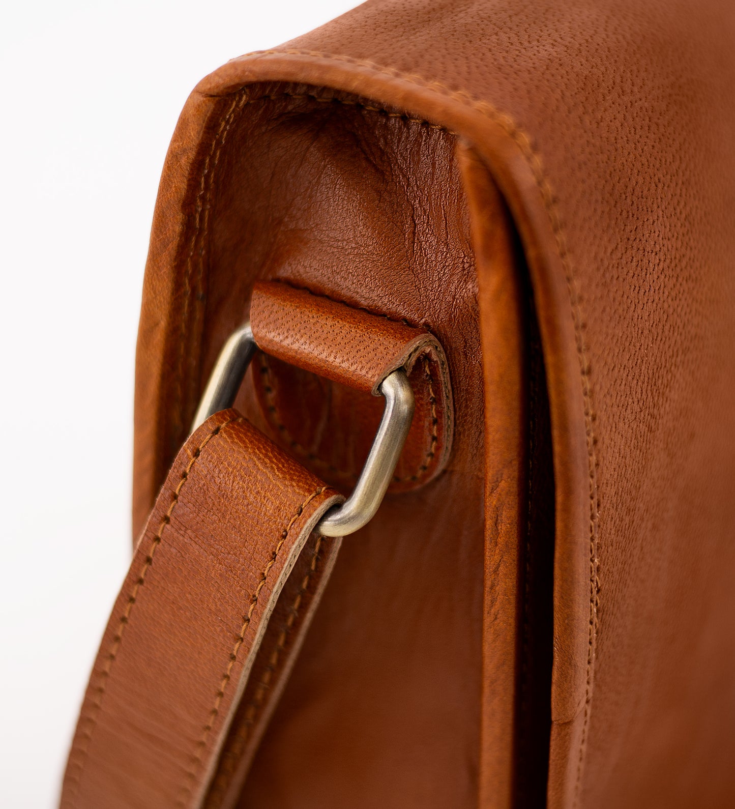 Kožená crossbody taška malá - Pocket Prophecy