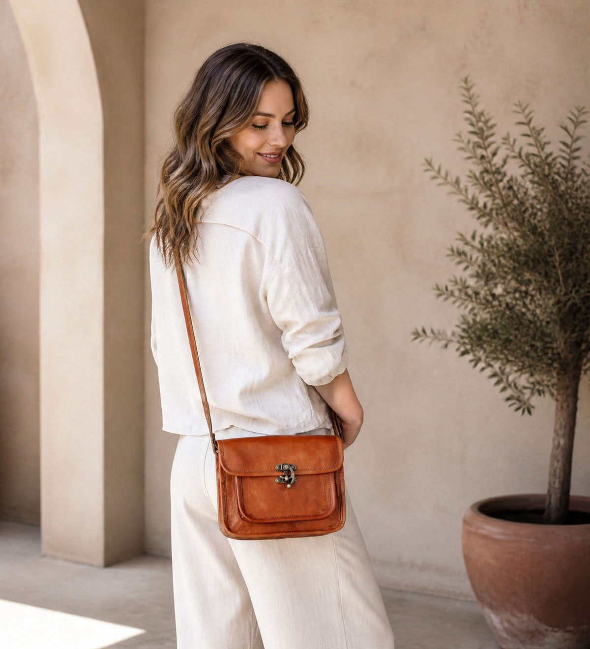 Crossbody kabelka z pravé kůže - Retro Alley