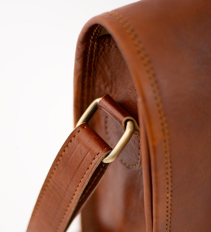 Kožená crossbody taška - Tempest Muse